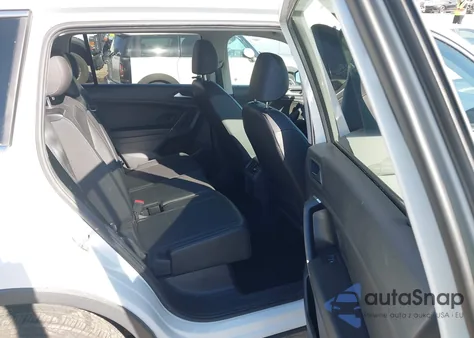 2020 Volkswagen Tiguan 2.0T Se/2.0T Se R-Line Black/2.0T Sel из США, поврежденный, VIN 3VV3B7AX1LM115298